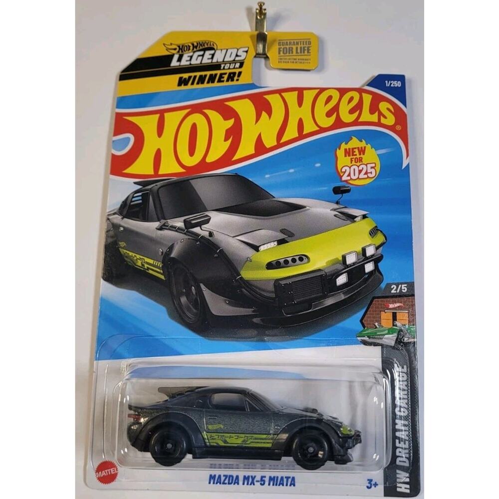 2025 Hot Wheels Mazda MX-5 Miata 1/250 New Legends Tour Winner Dream Garage 2/5